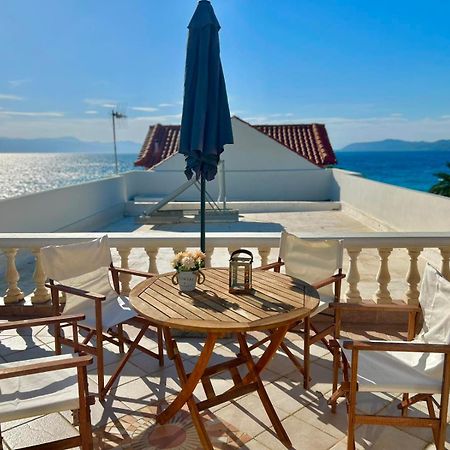 Villa Seabreeze Loutráki Exterior foto