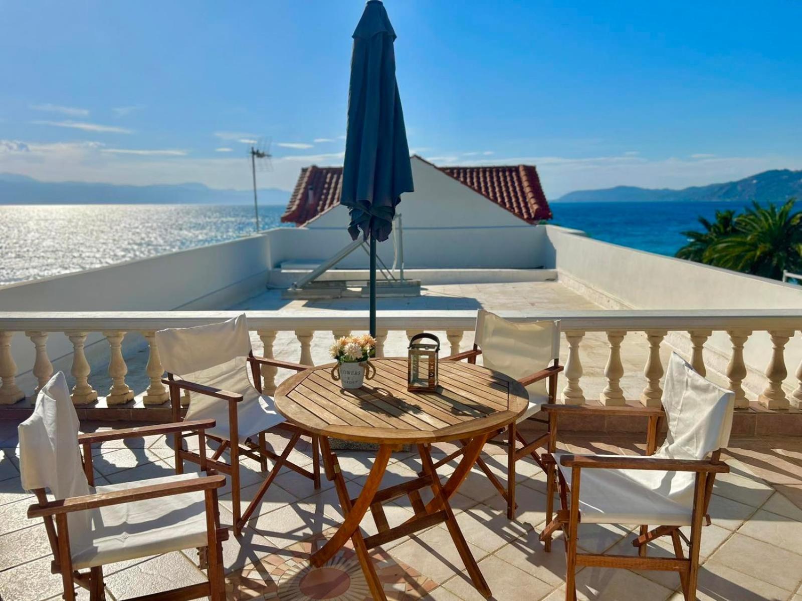 Villa Seabreeze Loutráki Exterior foto